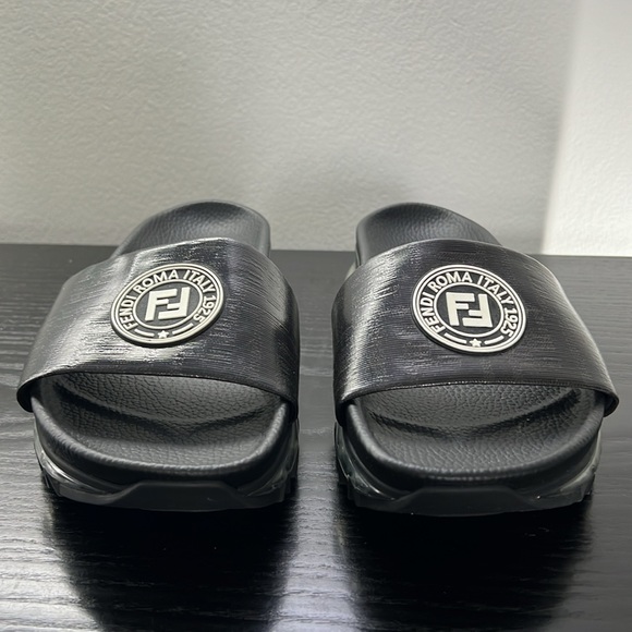 AUTHENTIC FENDI FF Monogrammed Men’s Slides - Picture 3 of 7